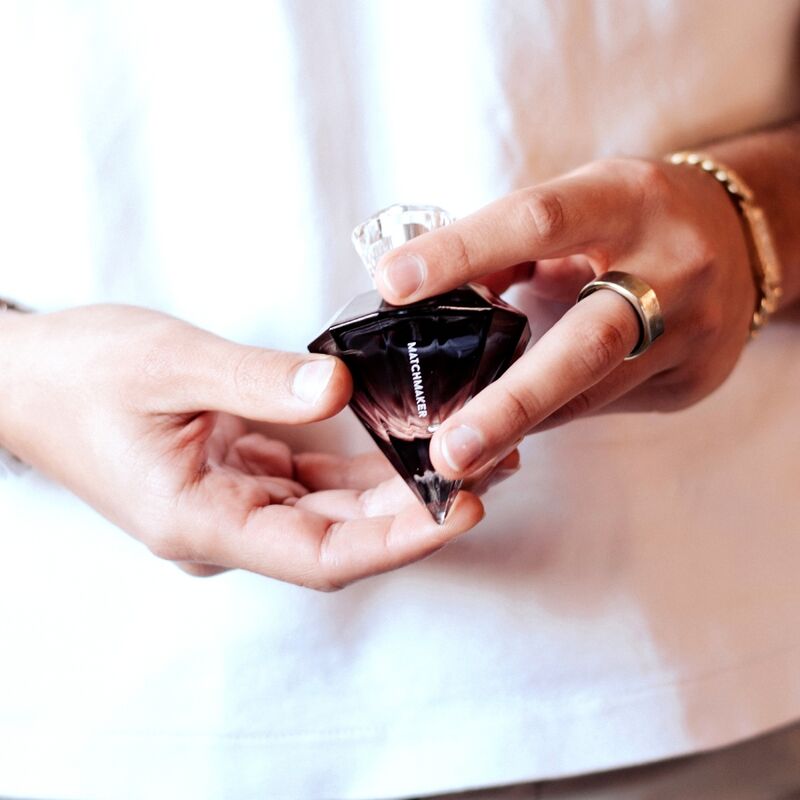 EYE OF LOVE - PHÉROMONES DE PARFUM LGBTQ MATCHMAKER BLACK DIAMOND POUR LUI 30 ML - Sensualia