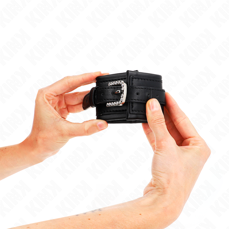 KINK - APPAREILS-POIGNETS À BOUCLE STRASS NOIR AJUSTABLE 25-32 CM X 5,5 CM - Sensualia