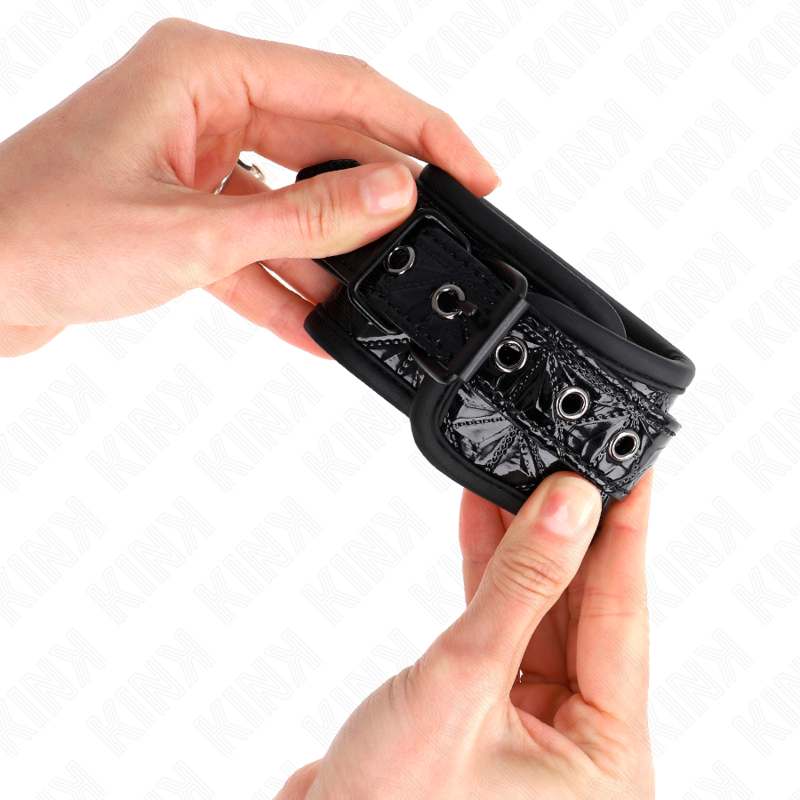 KINK - APPUI-POIGNETS MOTIF DIAMANT NOIR AJUSTABLE 17-26 CM X 5,5 CM - Sensualia